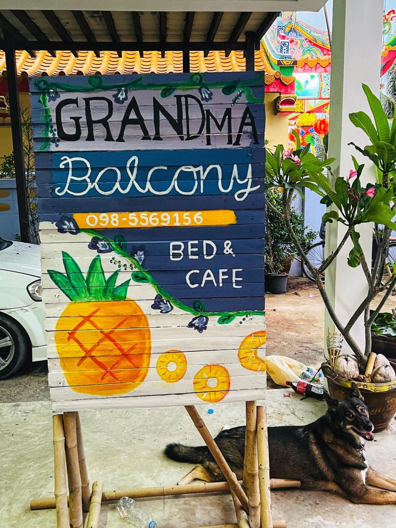 プラチュワップキーリーカン Grandmabalcony Bed & Breakfast エクステリア 写真