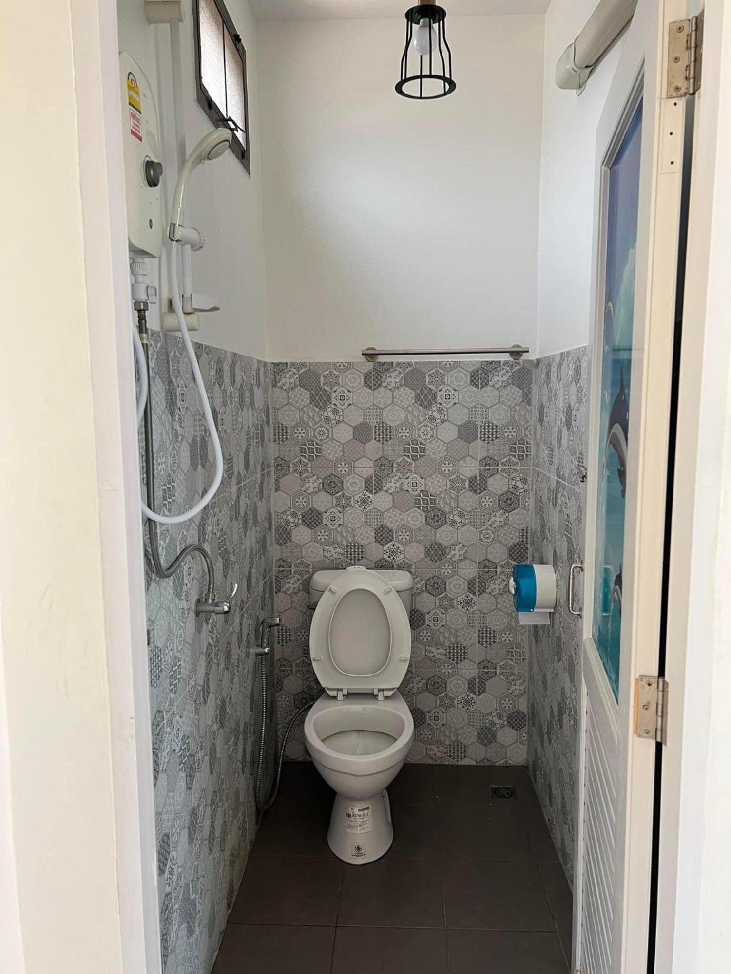 プラチュワップキーリーカン Grandmabalcony Bed & Breakfast エクステリア 写真